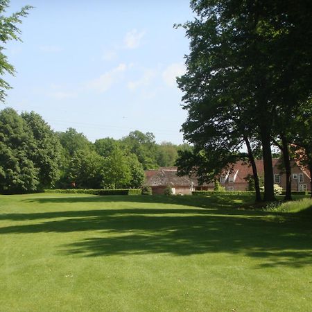 Bossenstein Golf & Polo Club Hotel Ranst ภายนอก รูปภาพ